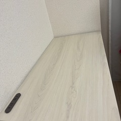 パソコンデスクの画像