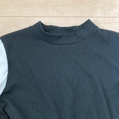 取引中！未着用　丸襟　Mサイズ　フリルの画像