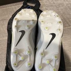 NIKE サッカー スパイクの画像