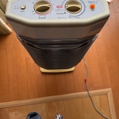 遠赤外線暖房器具の画像