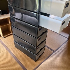 衣装ケースの画像