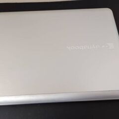 美品東芝Dynabook パーツ取り液晶キーボード他バラ売り相談可能、メモリ8GB HDD交換済、使用感ない美品ですが到着時にケーブル外れ有りの画像
