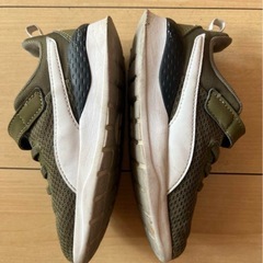 PUMA キーズシューズ　16cmの画像