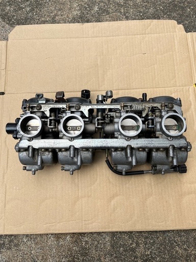 ゼファー400xキャブレター　実働外し　CVK