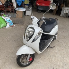SYM   うみ100   予備品
付き　　実働車の画像