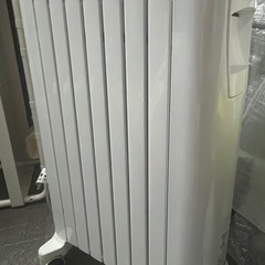 デロンギ　オイルヒーターの画像