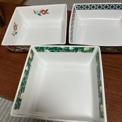 有田焼　吾山窯　三段盛鉢セットの画像