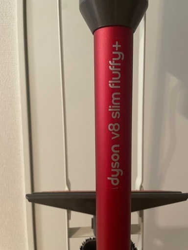 dyson slim v8 fluffy+ ダイソン
