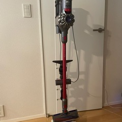 dyson slim v8 fluffy+ ダイソン
の画像