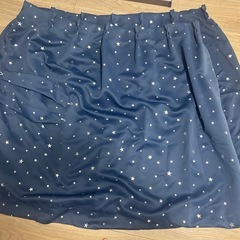 ニトリ遮光ドレープカーテンステラ（ブルー）の画像