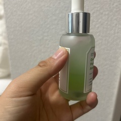 毛穴美容液の画像