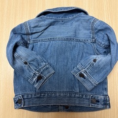 babyGapのGジャンの画像