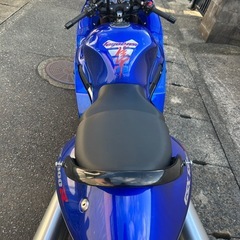 隼　値下げします！幻の黒フレーム！　車検令和8年10月まで！の画像