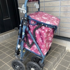 シルバーカーの画像