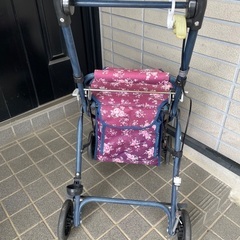 シルバーカーの画像