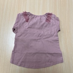 可愛いピンク色のロンTの画像