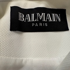 BALMAIN ベストの画像