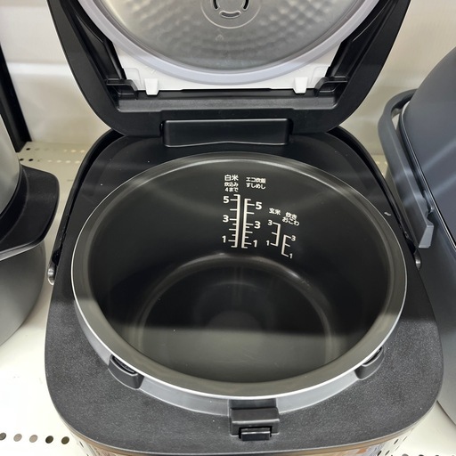 Panasonic パナソニック 炊飯器 SR-FE101 ブラック IHジャー炊飯器 のご紹介です！