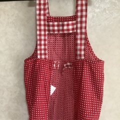 子供用キティーちゃんエプロンです。の画像