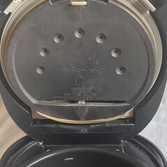日立　圧力IH炊飯器　2019年製　動作確認済みの画像