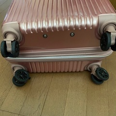 キャリーケースの画像