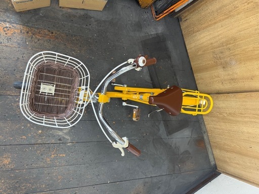 中古車幼児用ital18インチ美品