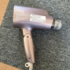Panasonicナノケアヘアドライヤー EH-CNA2Gの画像