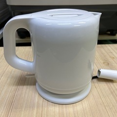 山善 電気ケトル 2023年製の画像