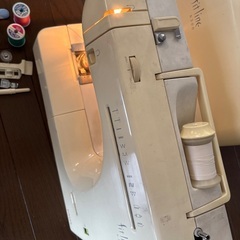 中古ミシン おまけ付きの画像
