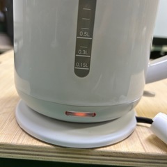 山善 電気ケトル 2023年製の画像