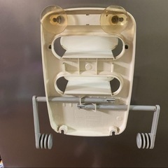 Belca 吸盤式ラップ・ペーパータオルホルダーの画像