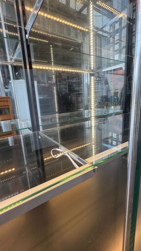 中古美品】ガラスショーケース/W1500/タテヤマアドバンス製/LED