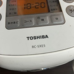 【TOSHIBA◆炊飯器 RC-5XE5(KW)】 の画像
