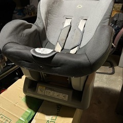 値下げしました❗️リーマン チャイルドシート LYD-351の画像