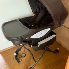 Aprica 電動バウンサーの画像