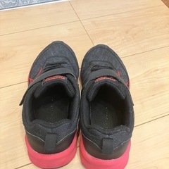 瞬足　スニーカー　21.0cmの画像