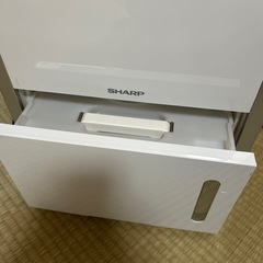 除湿機・衣類乾燥機　SHARP プラズマクラスターの画像