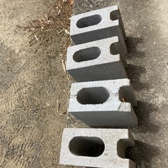 半ブロック4個セットの画像