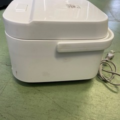 受け渡し決定！○東91 ニトリ 炊飯器 マイコン炊飯ジャー SN-A5WH 3合の画像