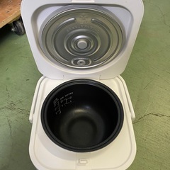 受け渡し決定！○東91 ニトリ 炊飯器 マイコン炊飯ジャー SN-A5WH 3合の画像