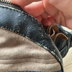 【9/30まで！】Vin&Age 本革ウエストバッグ(濃いネイビー)の画像