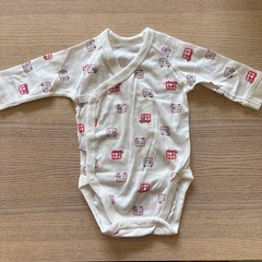 ユニクロ長袖ボディスーツ60サイズの画像