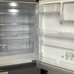 安心の６ヶ月保証付き！！　AQUA　4ドア冷蔵庫　AQR-361F(S)-1  2017年製　355Lの画像