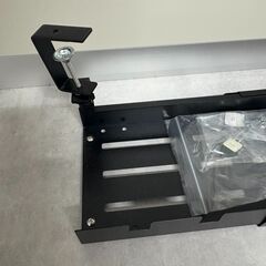 ENOKAWA ケーブルトレー 伸縮式 XLサイズ 幅(42CM~75cm) 伸縮収納トレー デスク下 コード収納 ルーター収納 クランプ回転可能 伸縮可能 穴あけ不要 ケーブル配線トレー 配線整理 ケーブルオーガナ 取り付け簡単 強力 スチール製 ケーブル整理 収納トレー の画像