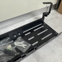 ENOKAWA ケーブルトレー 伸縮式 XLサイズ 幅(42CM~75cm) 伸縮収納トレー デスク下 コード収納 ルーター収納 クランプ回転可能 伸縮可能 穴あけ不要 ケーブル配線トレー 配線整理 ケーブルオーガナ 取り付け簡単 強力 スチール製 ケーブル整理 収納トレー の画像
