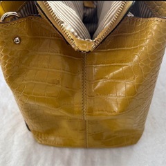 kate spade ケイトスペード　ハンドバッグ　ショルダーバッグ　レザーの画像
