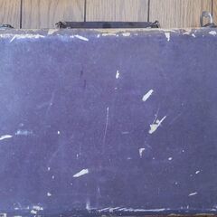 麻雀牌セット　レトロ感あふれる（？）ケース入りの画像