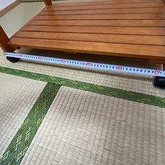 木製ハンガーラックの画像