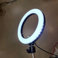 J1487【リユースのサカイ柏店】LEDリングライト　簡易クリーニング済　の画像