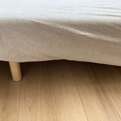 セミダブルベッド
の画像